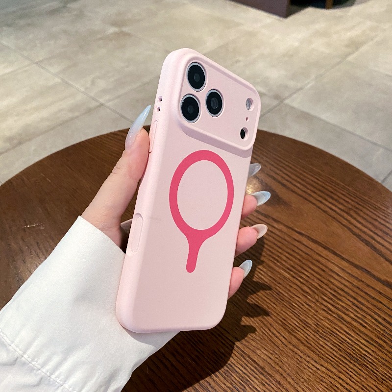 Liquid Silicone Magnetic Phone Case - เคสซิลิโคนเหลวเนื้อนุ่มหรูหราสำหรับ Magsafe สำหรับ iPhone 18 Pro